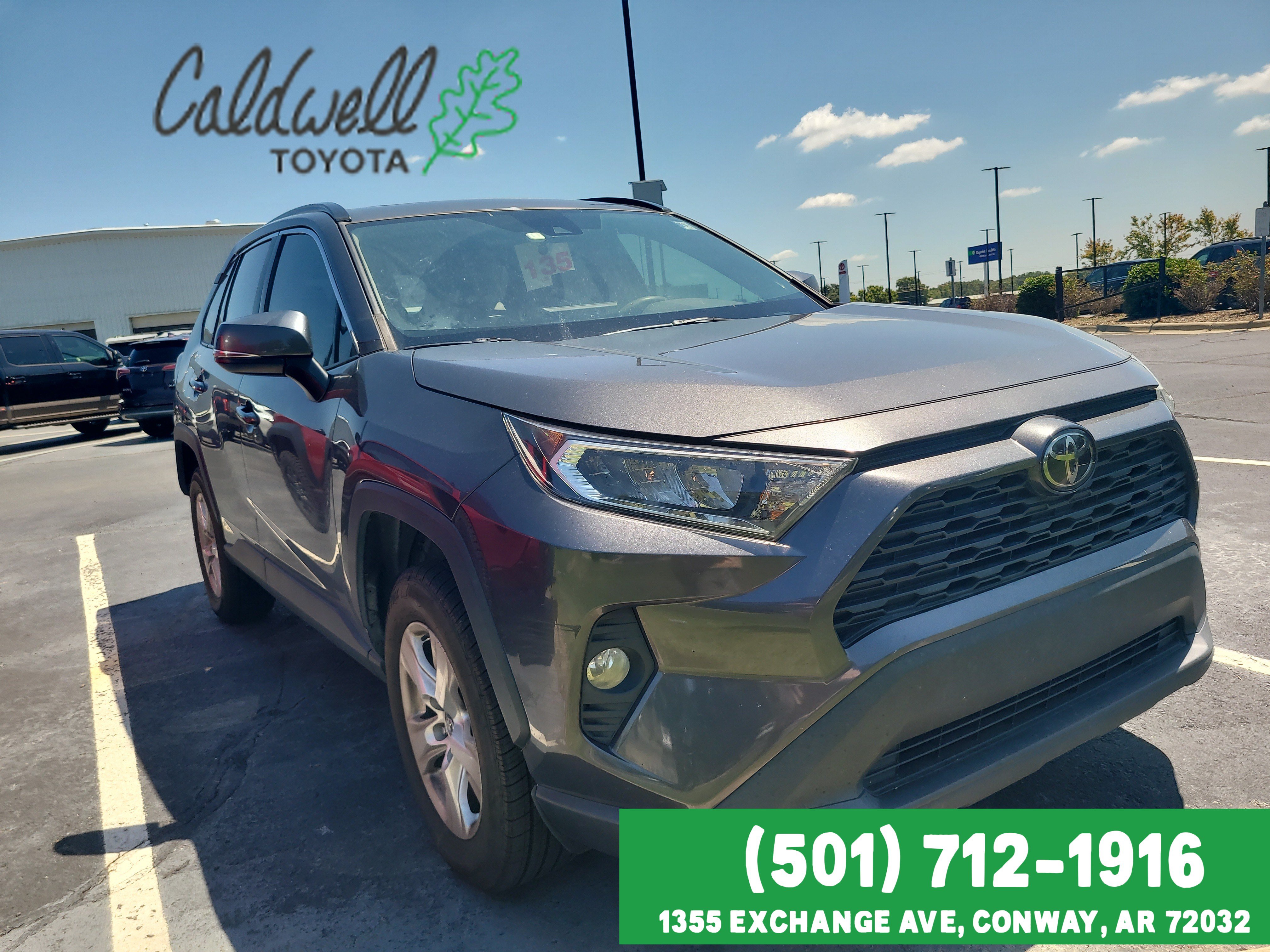 Used 2019  Toyota XLE image 31