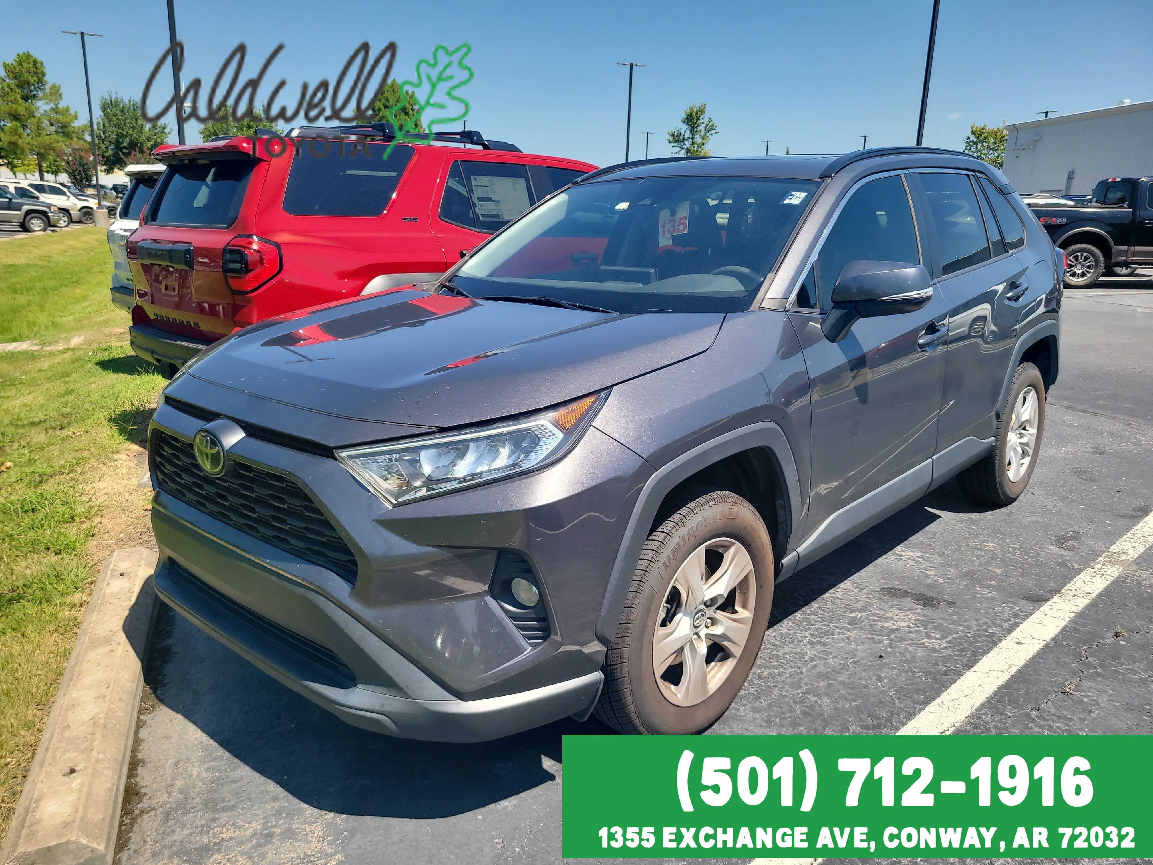 Used 2019  Toyota XLE image 29