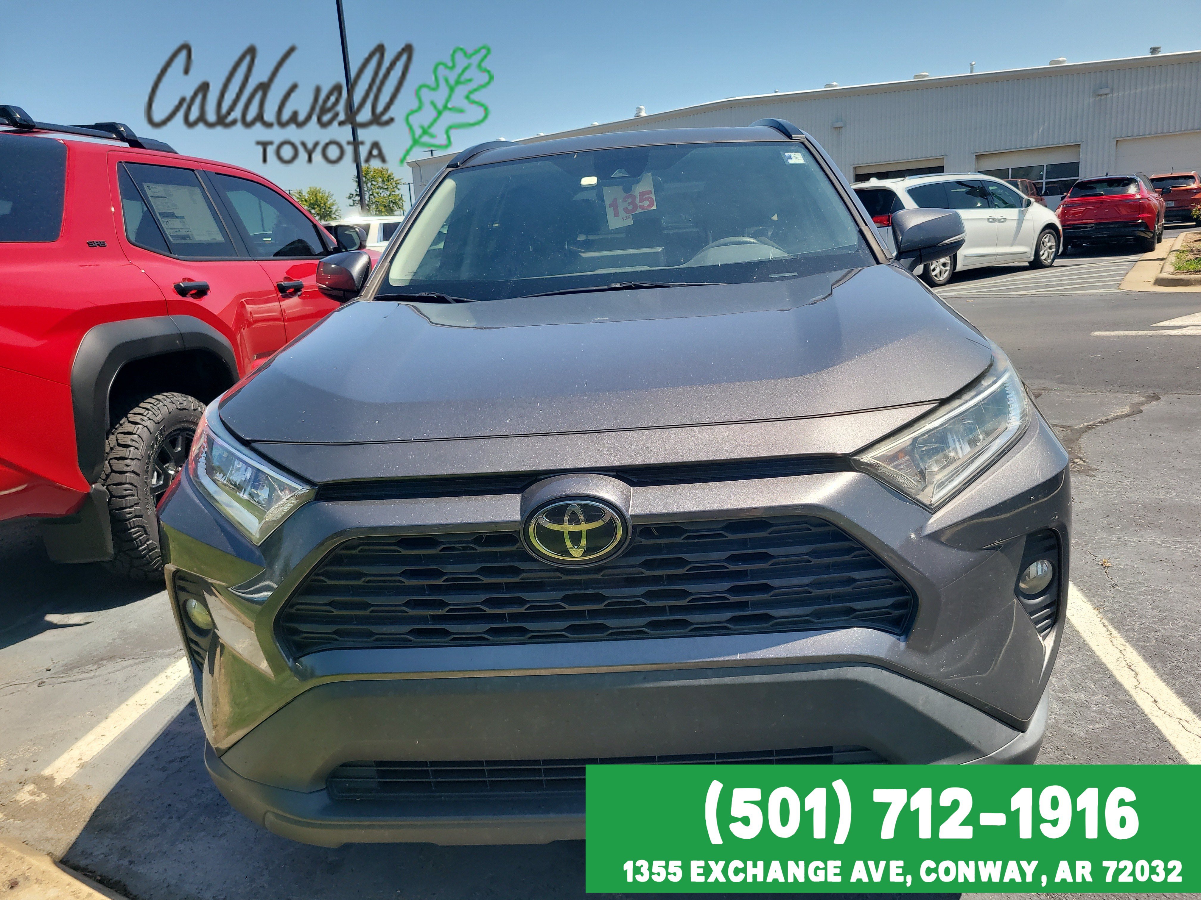 Used 2019  Toyota XLE image 30