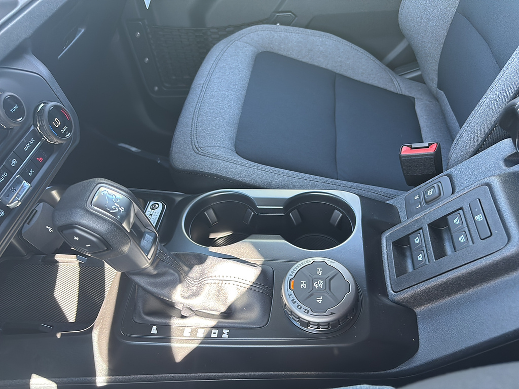 2026 Ford Bronco photo 24 of 26