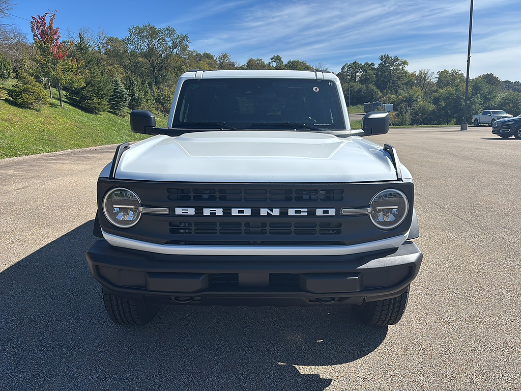 2026 Ford Bronco photo 7 of 26