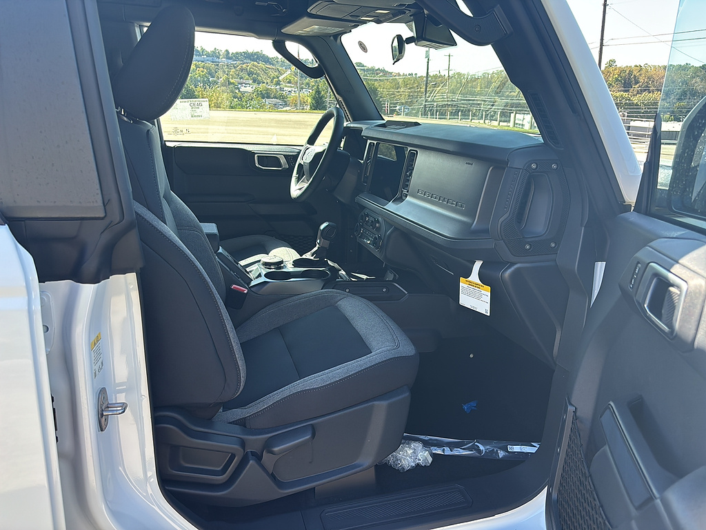 2026 Ford Bronco photo 19 of 26