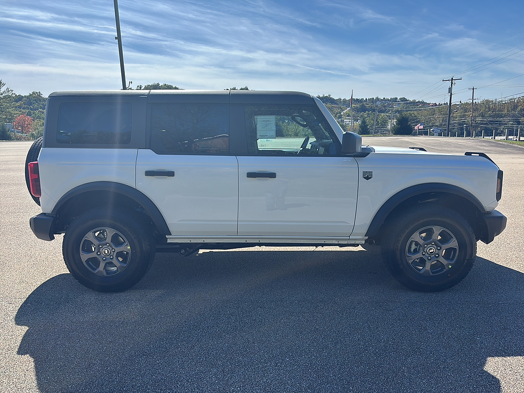 2026 Ford Bronco photo 5 of 26