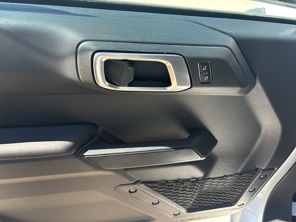 2026 Ford Bronco photo 13 of 26
