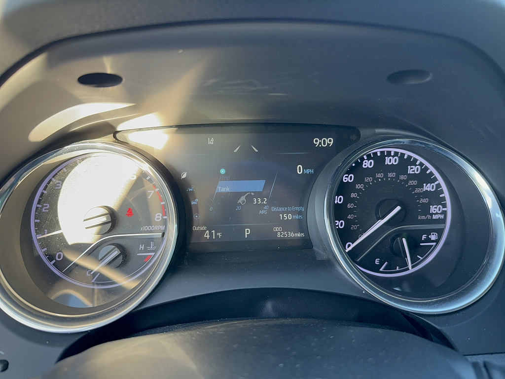 2020 Toyota Camry photo 5 of 5