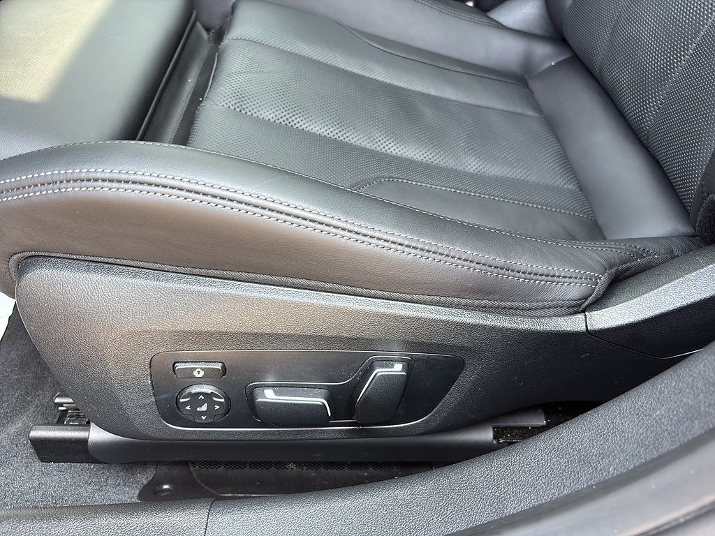 2025 BMW M3 Competition xDrive Black Sapphire Metallic at Washington Ford