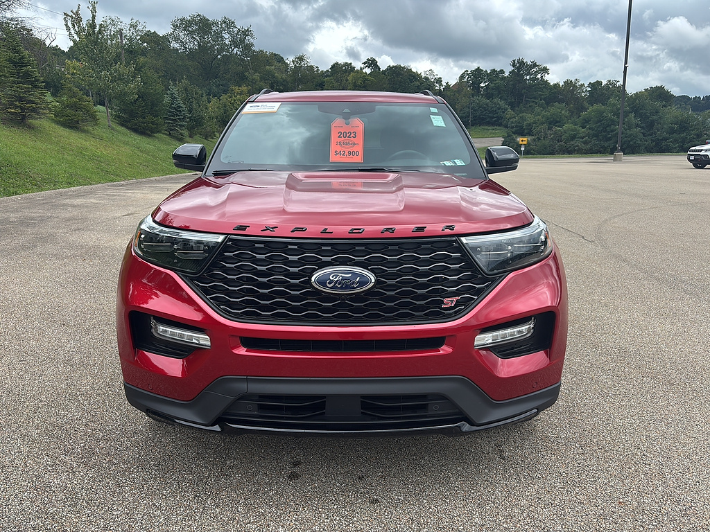 2023 Ford Explorer ST - 6