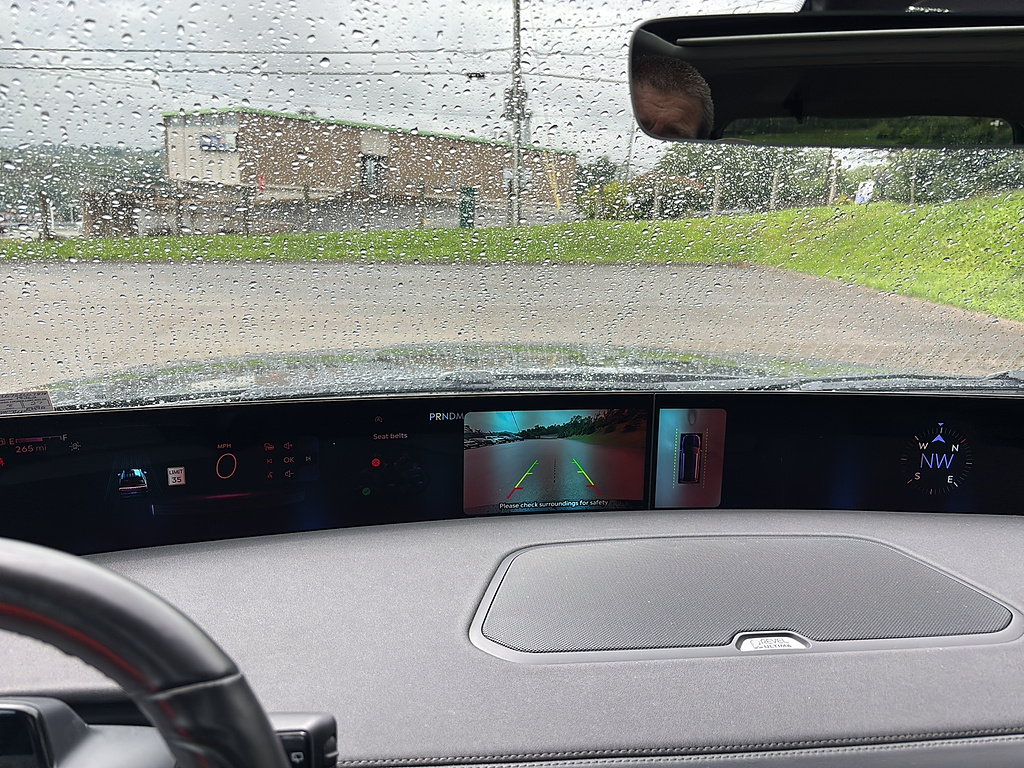 2025 Lincoln Navigator Reserve Infinite Black Metallic Clearcoat at Washington Ford