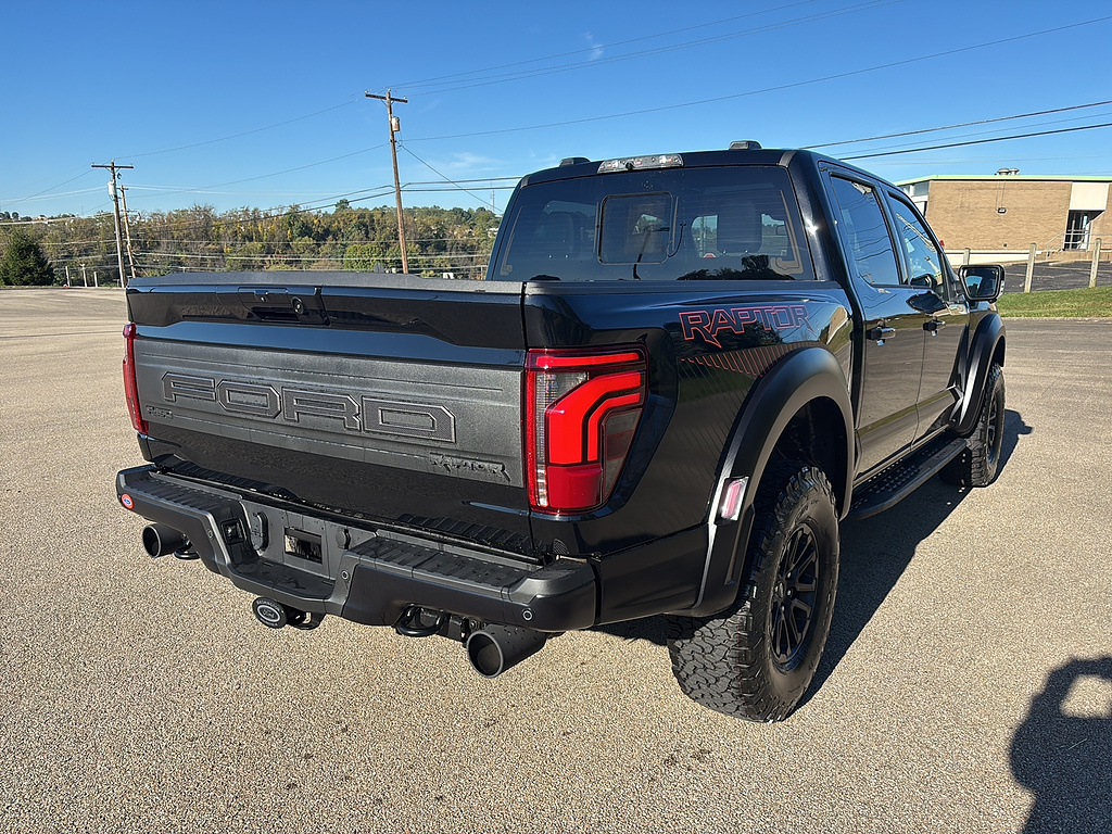 2026 Ford F-150 photo 4 of 26