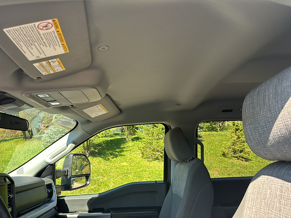 2025 Ford Super Duty F-250 SRW photo 15 of 27