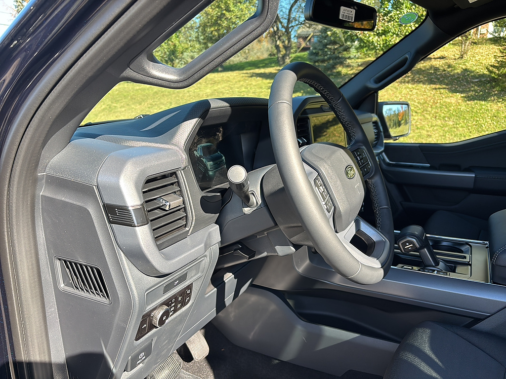 2026 Ford F-150 photo 12 of 26