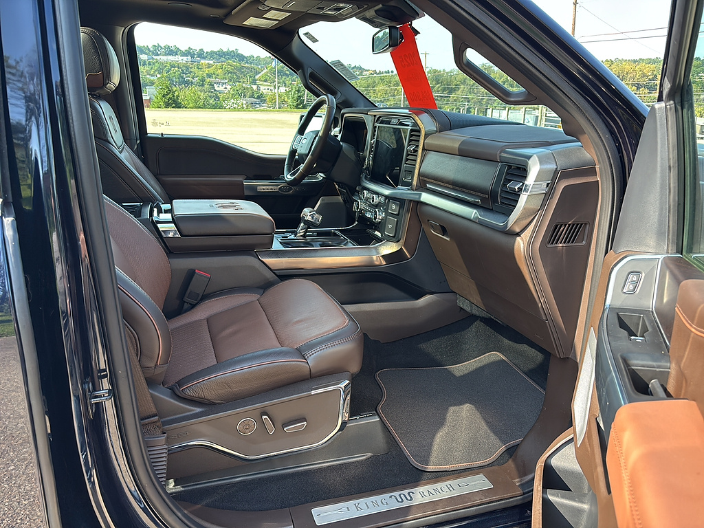 2025 Ford F-150 photo 19 of 26