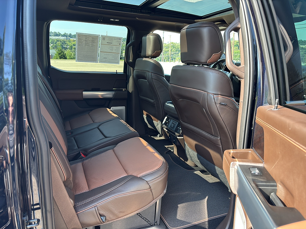 2025 Ford F-150 photo 18 of 26