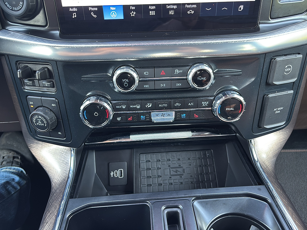 2025 Ford F-150 photo 23 of 26