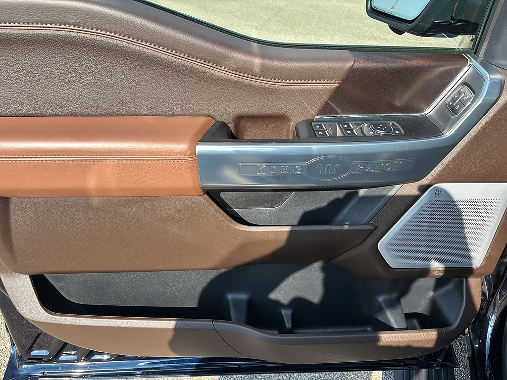 2025 Ford F-150 photo 14 of 26
