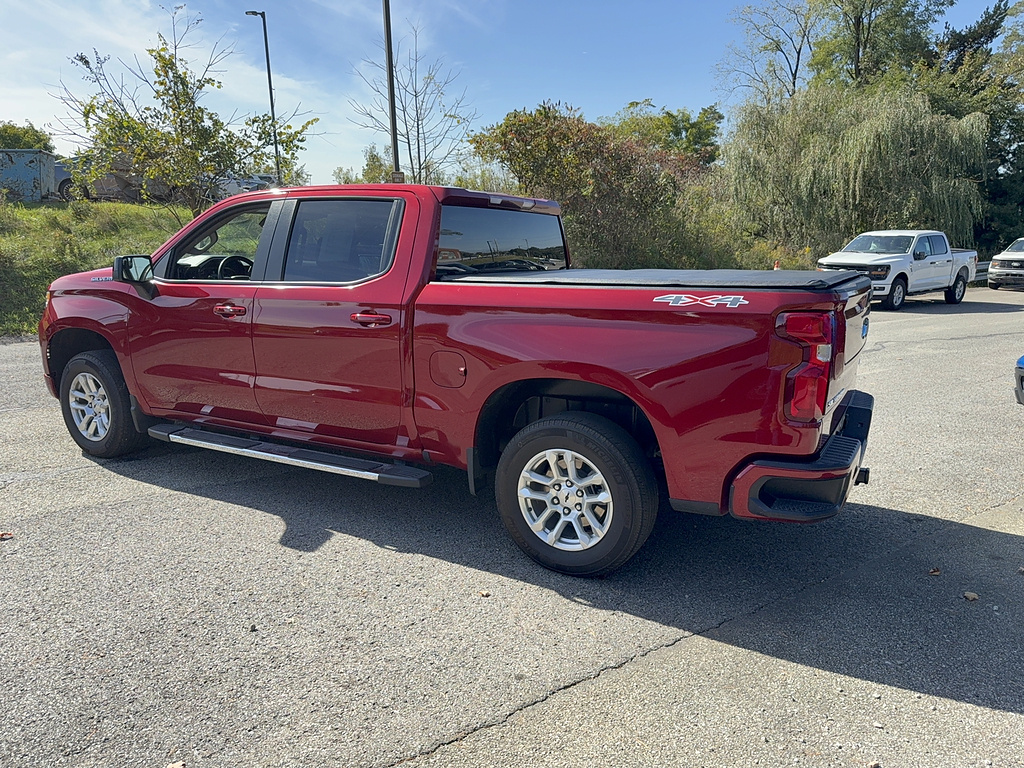 2025 Chevrolet Silverado 1500 photo 3 of 8