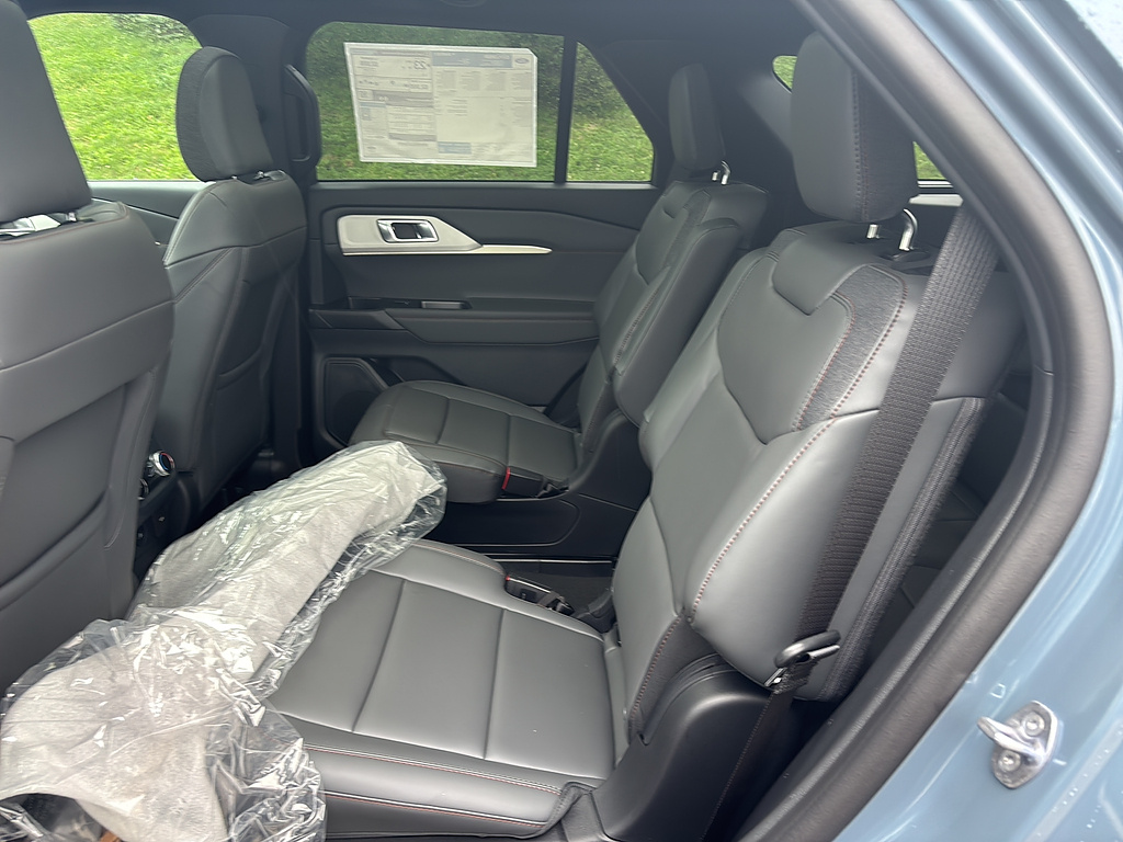 2027 Ford Explorer photo 15 of 26