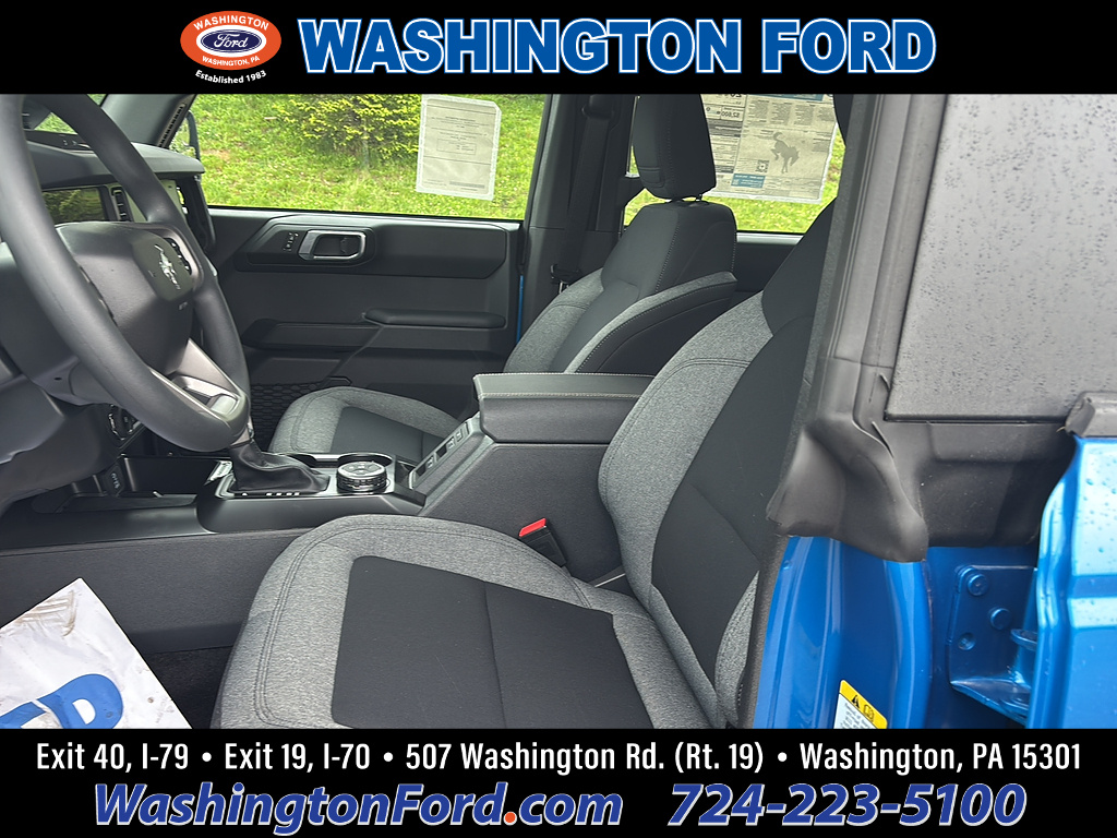 2025 Ford Bronco Base 4 Door 4x4 - 9