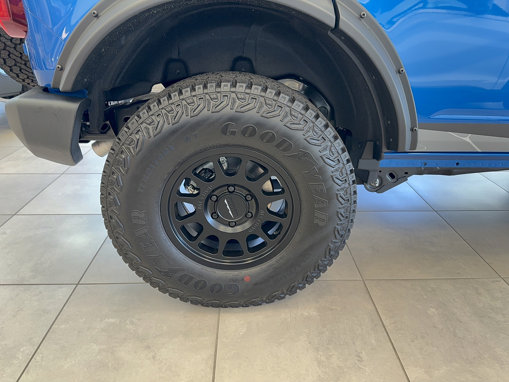 2025 Ford Bronco photo 9 of 22