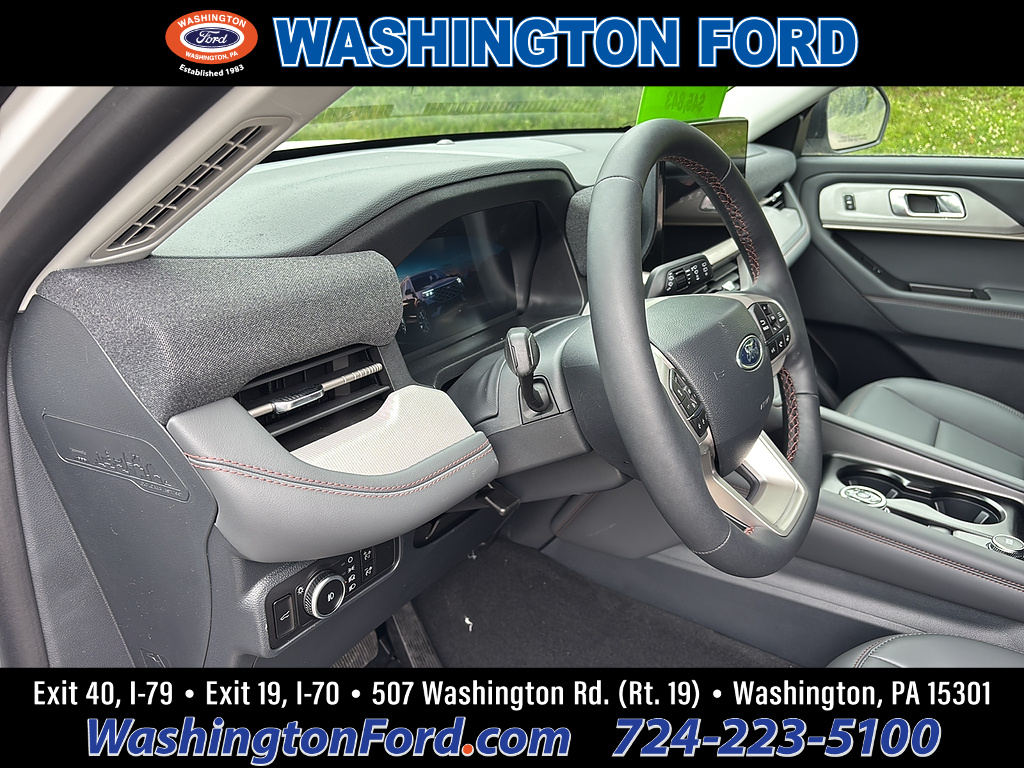 2026 Ford Explorer Active (200A) - 11