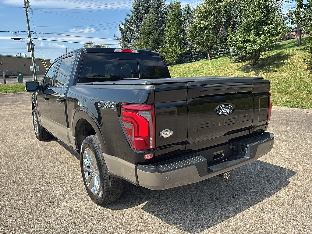 2025 Ford F-150 photo 2 of 27