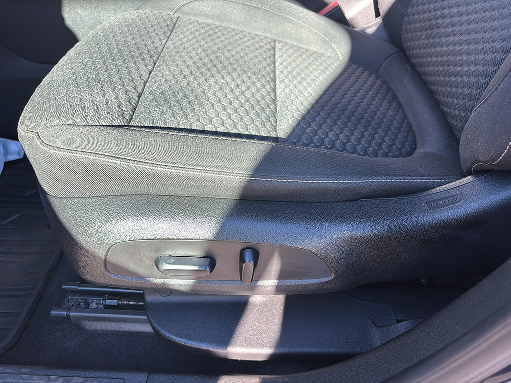 2018 GMC Acadia photo 12 of 26