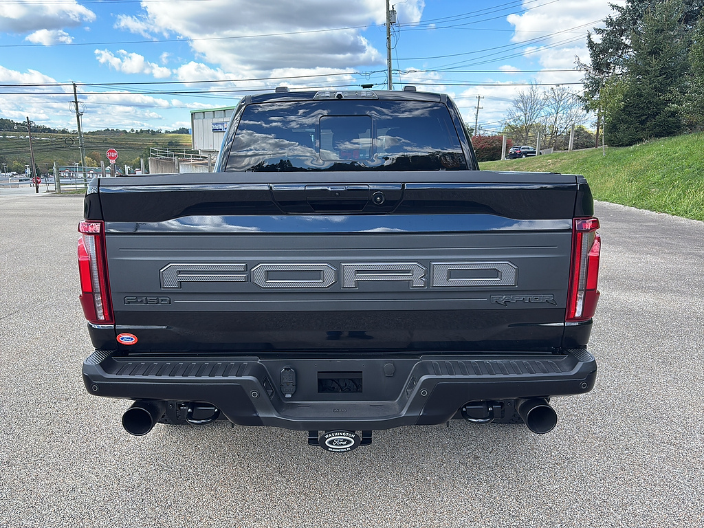 2024 Ford F-150 photo 3 of 27