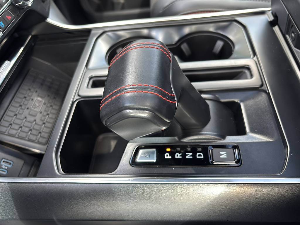 2024 Ford F-150 photo 25 of 27