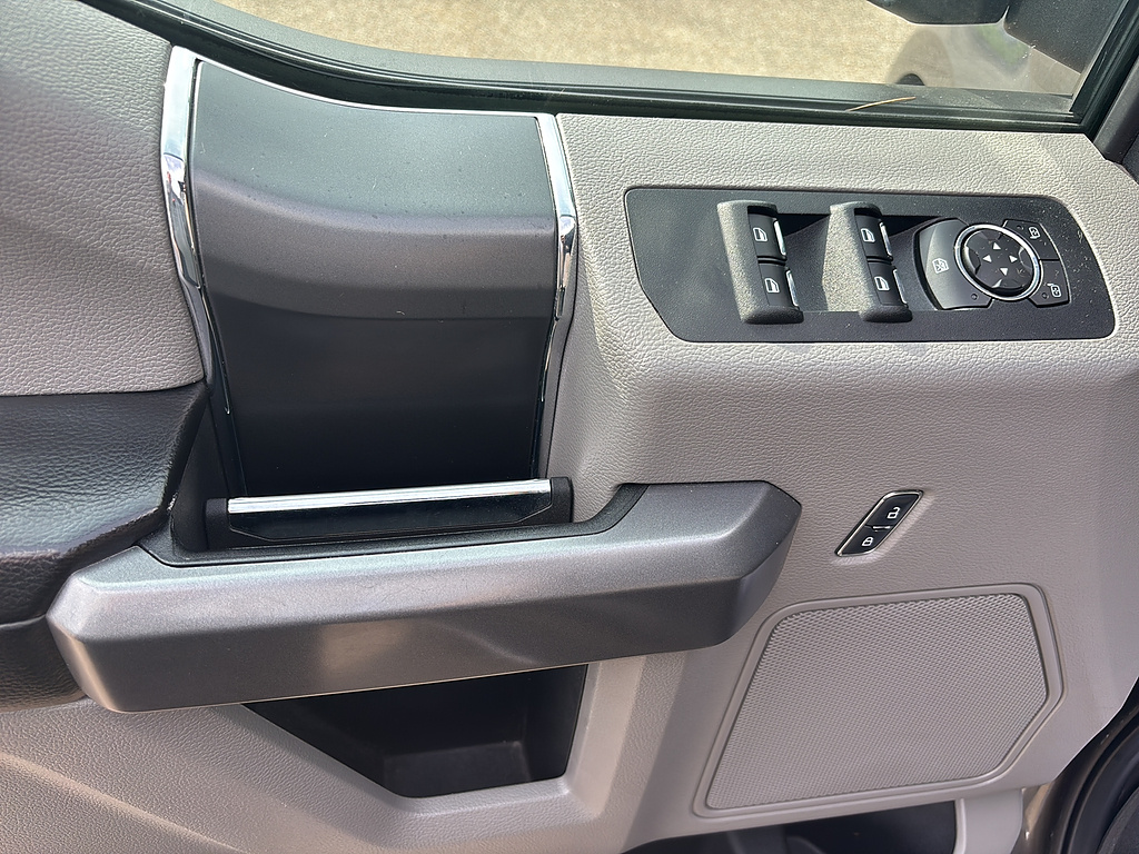 2016 Ford F-150 XLT Magnetic Metallic at Woltz & Wind Ford