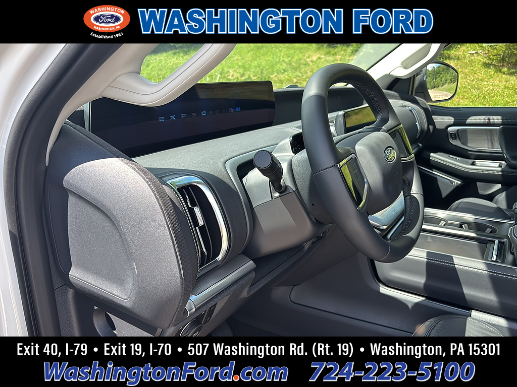 2026 Ford Expedition Platinum - 11