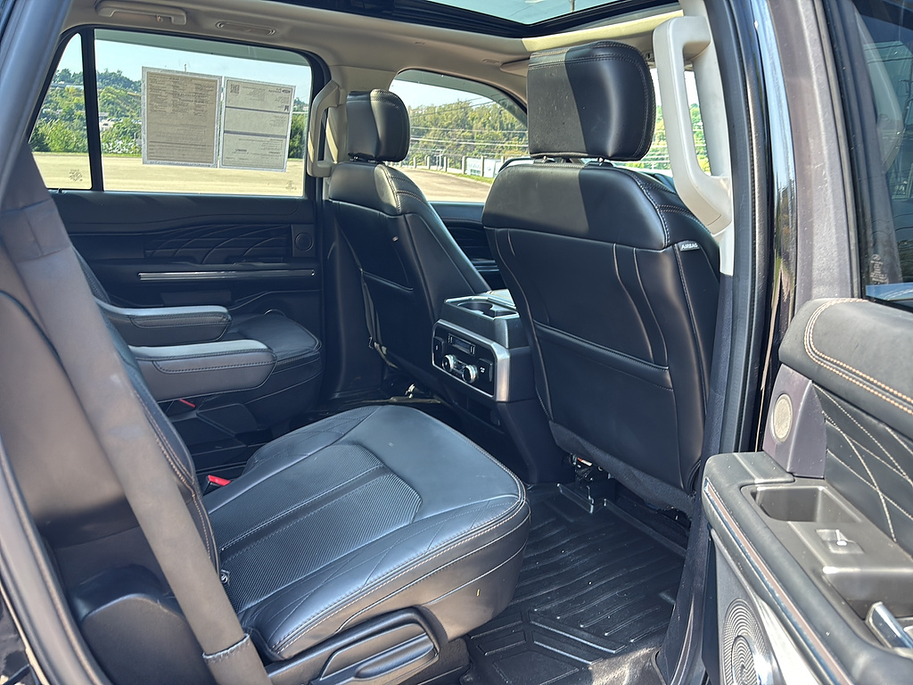 2020 Ford Expedition Platinum Agate Black at Rick Weaver GMC