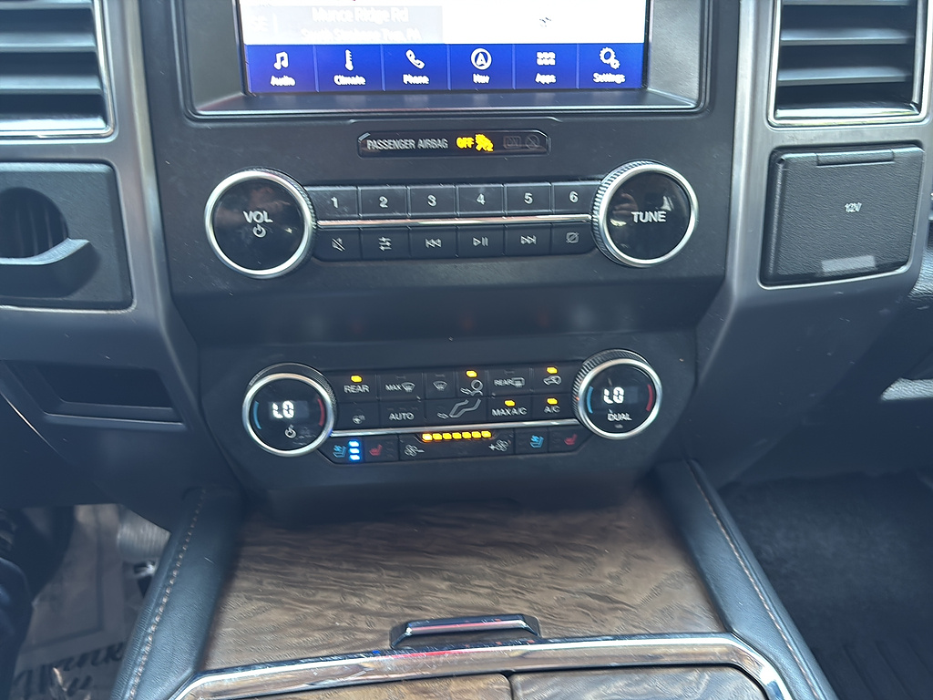 2020 Ford Expedition Platinum Agate Black at Rick Weaver GMC