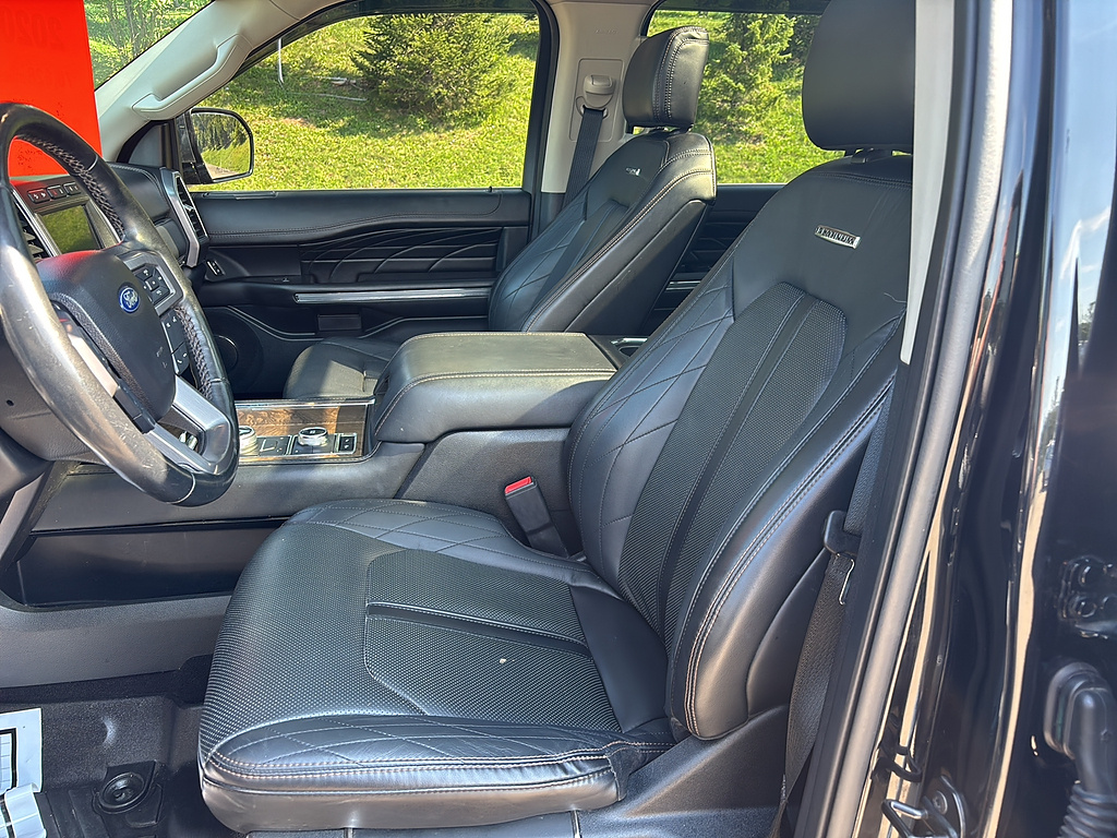 2020 Ford Expedition Platinum Agate Black at Rick Weaver GMC