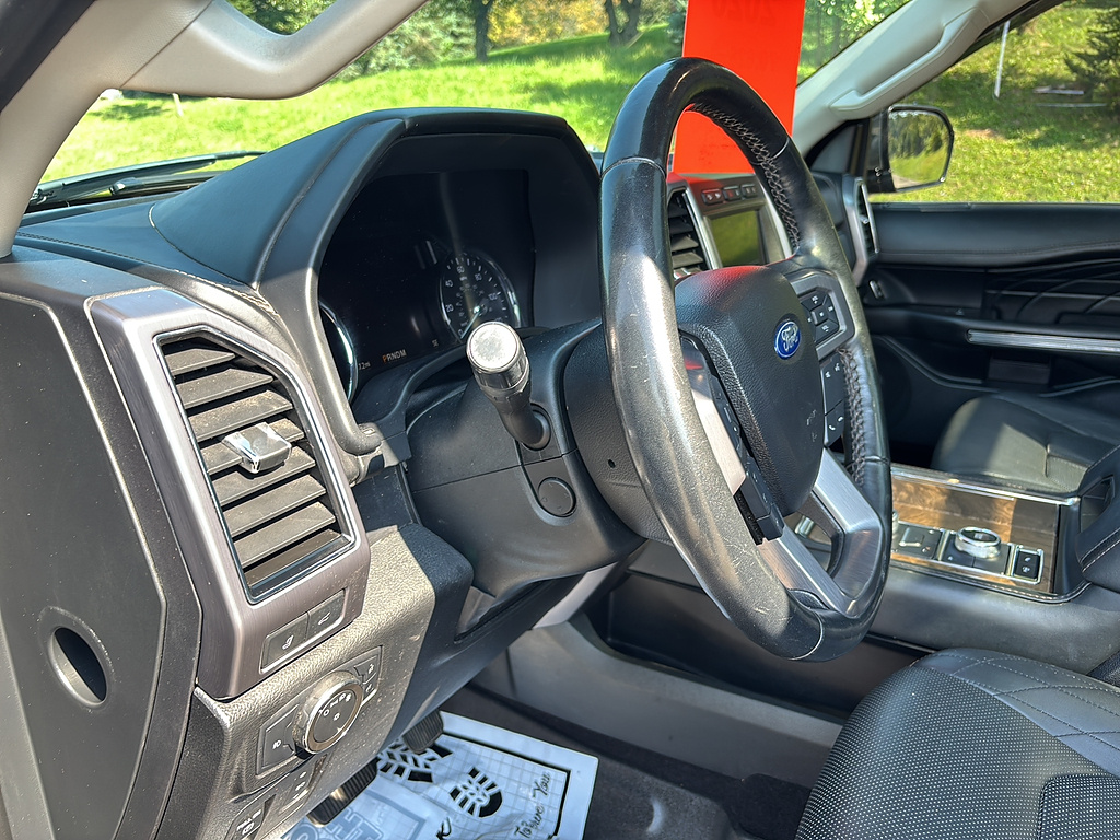 2020 Ford Expedition Platinum Agate Black at Rick Weaver GMC