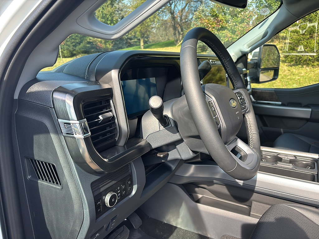 2027 Ford Super Duty F-250 SRW photo 12 of 26