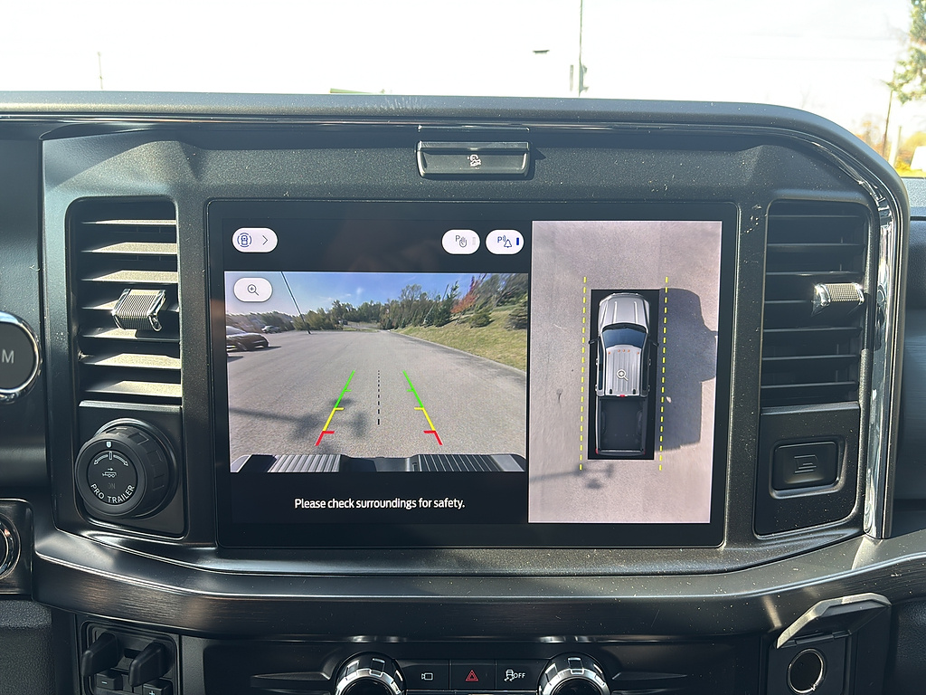2027 Ford Super Duty F-250 SRW photo 22 of 26