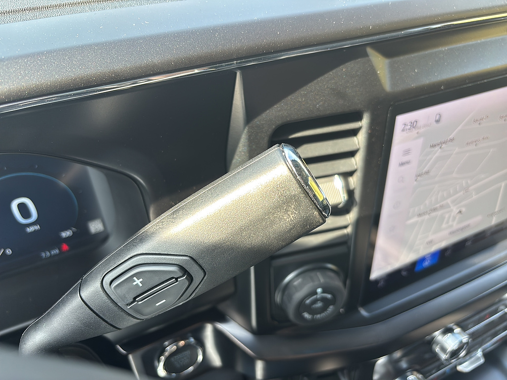 2027 Ford Super Duty F-250 SRW photo 24 of 26