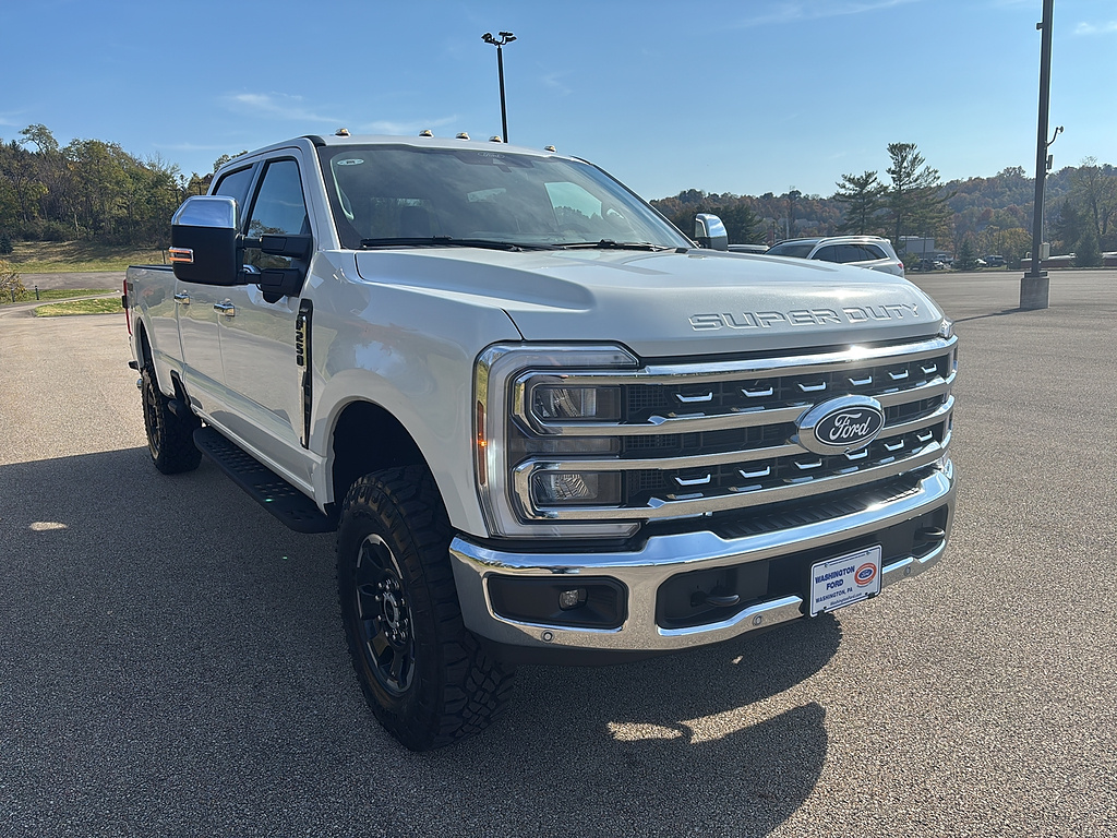 2027 Ford Super Duty F-250 SRW photo 6 of 26