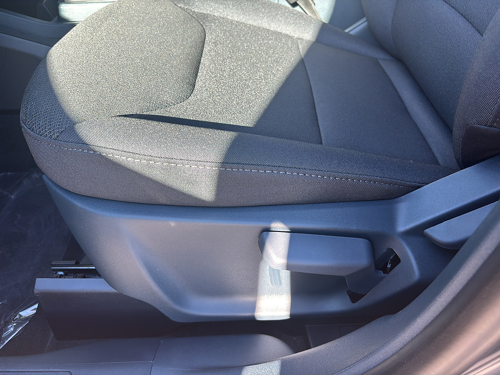 2026 Ford Maverick photo 11 of 26