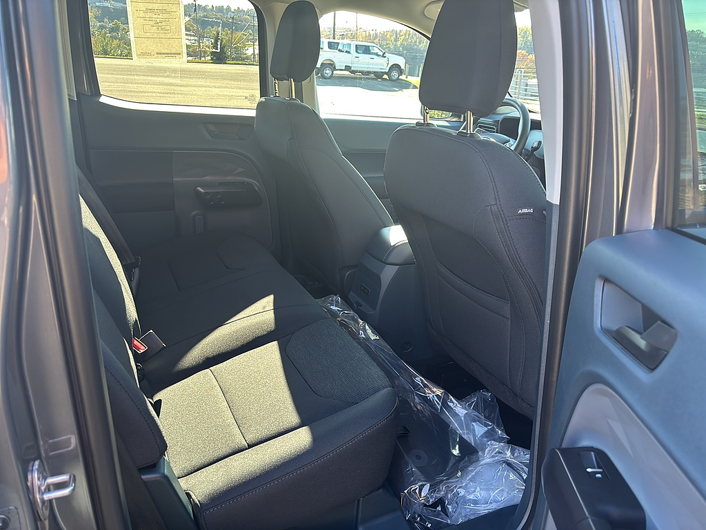 2026 Ford Maverick photo 18 of 26