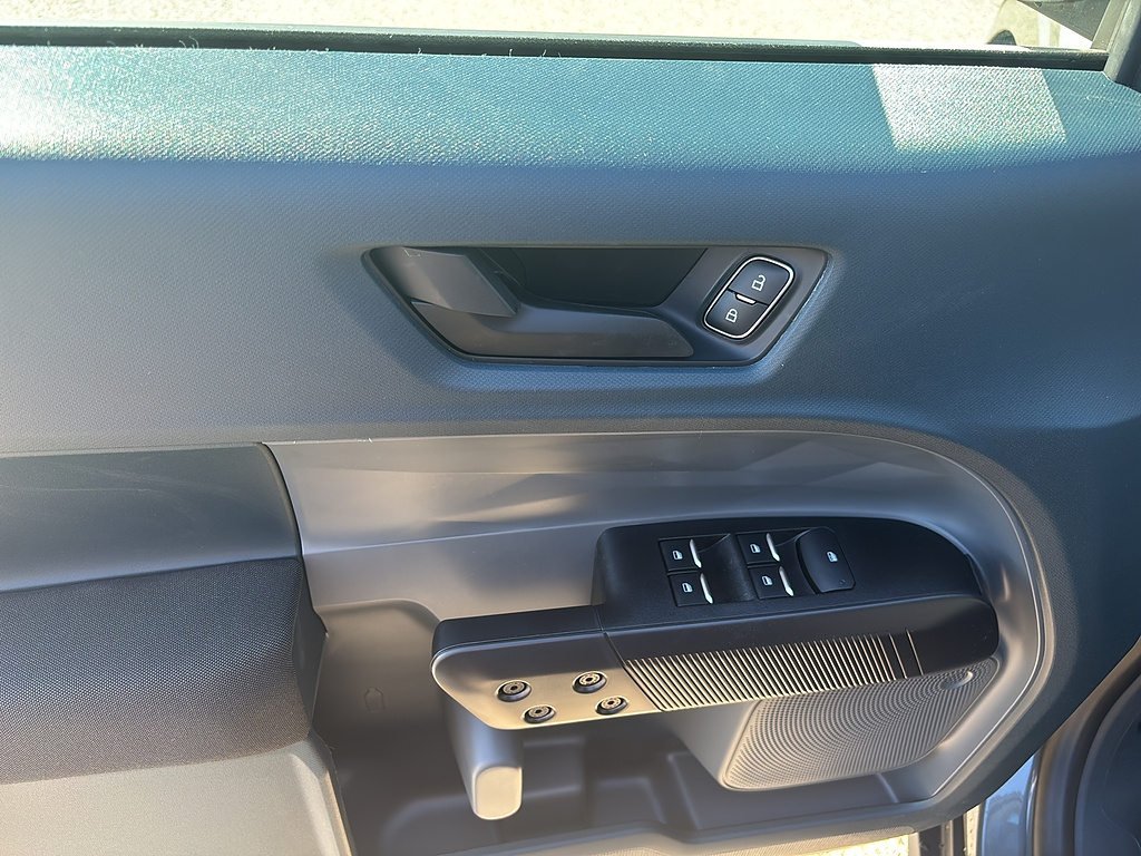 2026 Ford Maverick photo 13 of 26