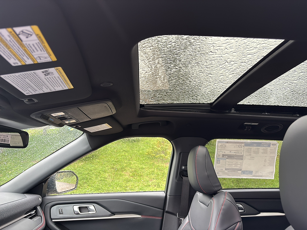 2027 Ford Explorer photo 14 of 25