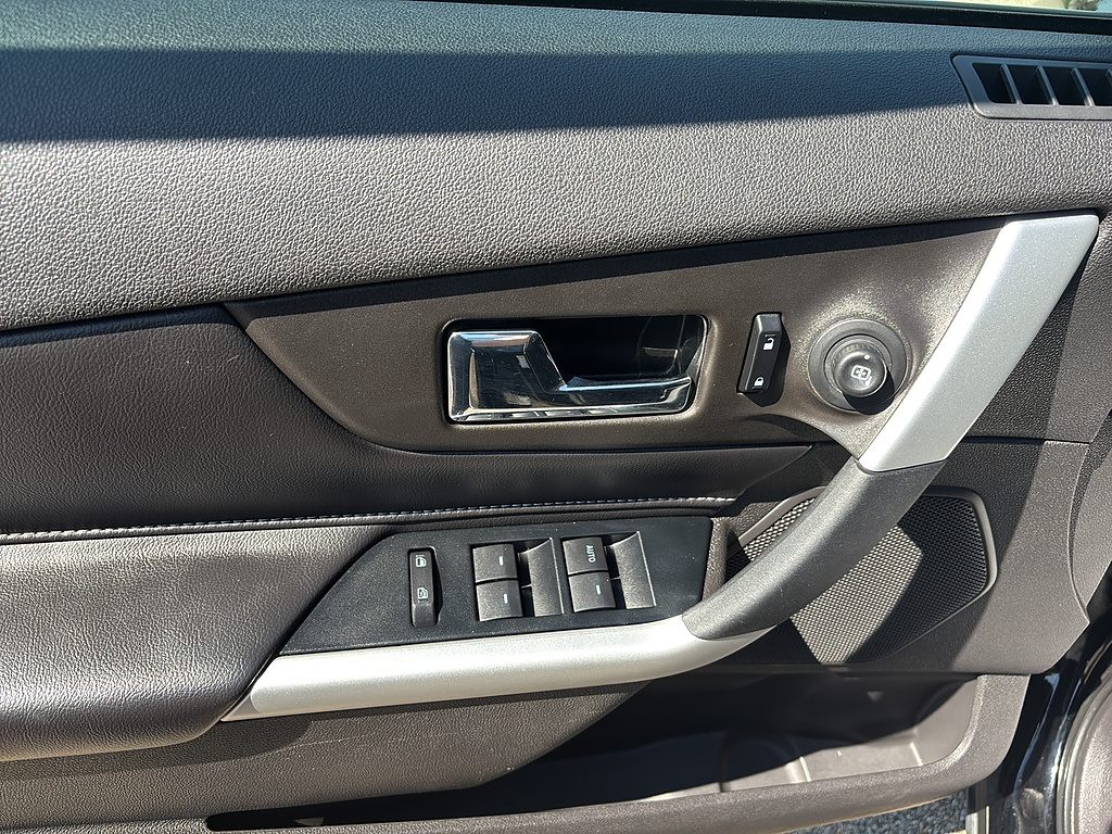 2012 Ford Edge SE Black at Diehl Automotive