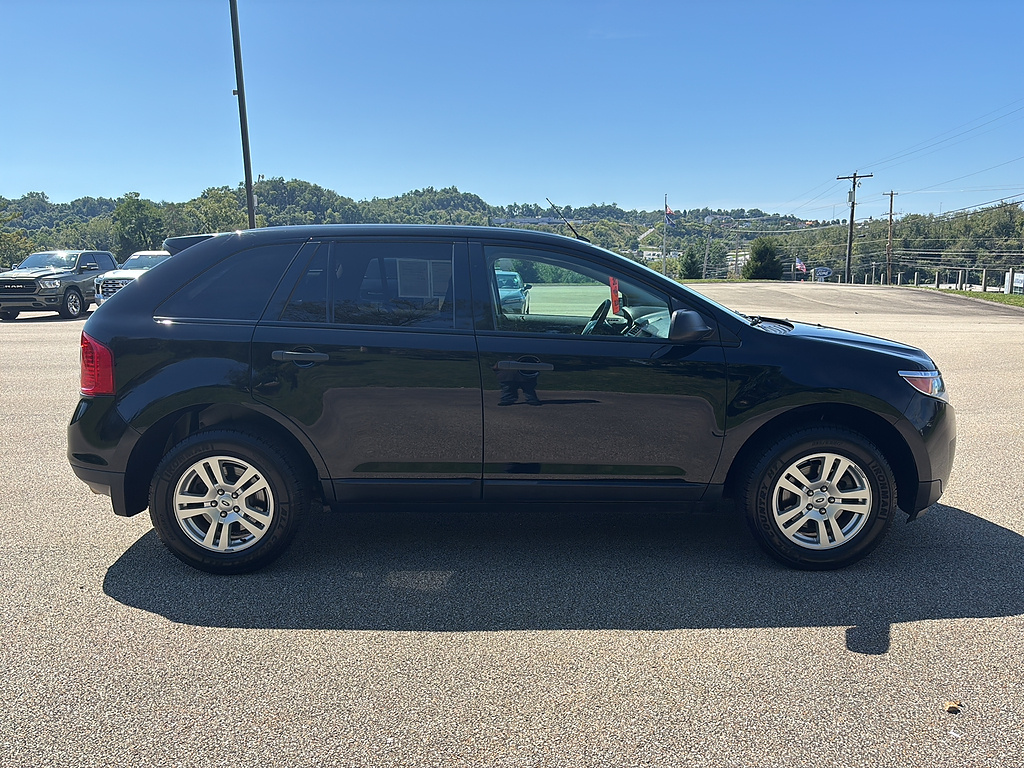 2012 Ford Edge SE Black at Diehl Automotive