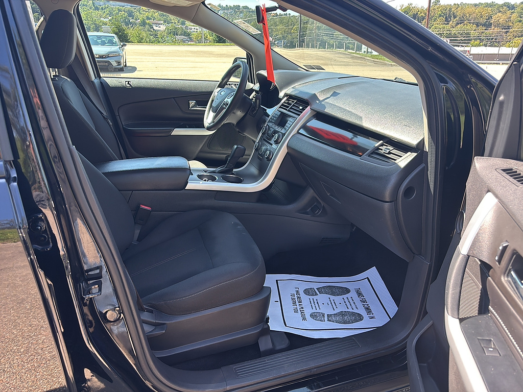 2012 Ford Edge SE Black at Diehl Automotive