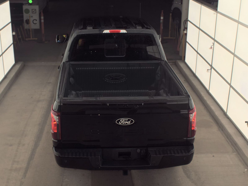 2024 Ford F-150 photo 6 of 15