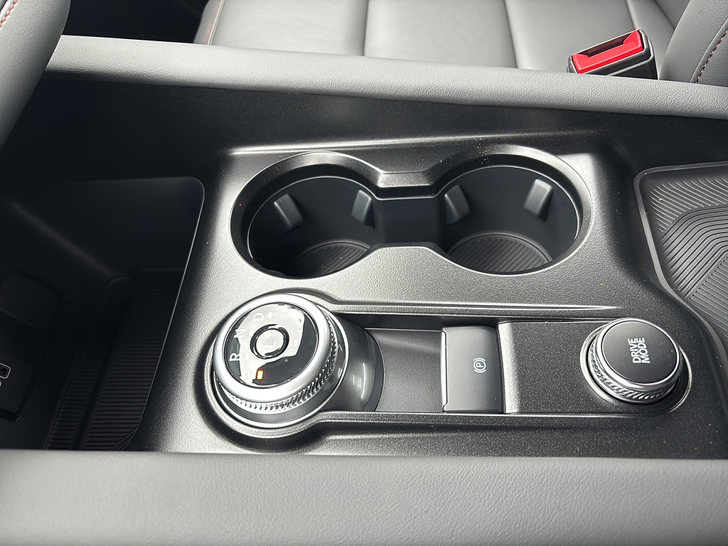 2027 Ford Explorer photo 24 of 26