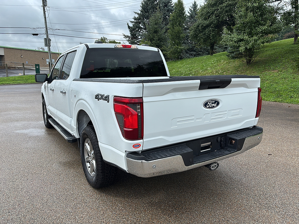 2025 Ford F-150 photo 2 of 27