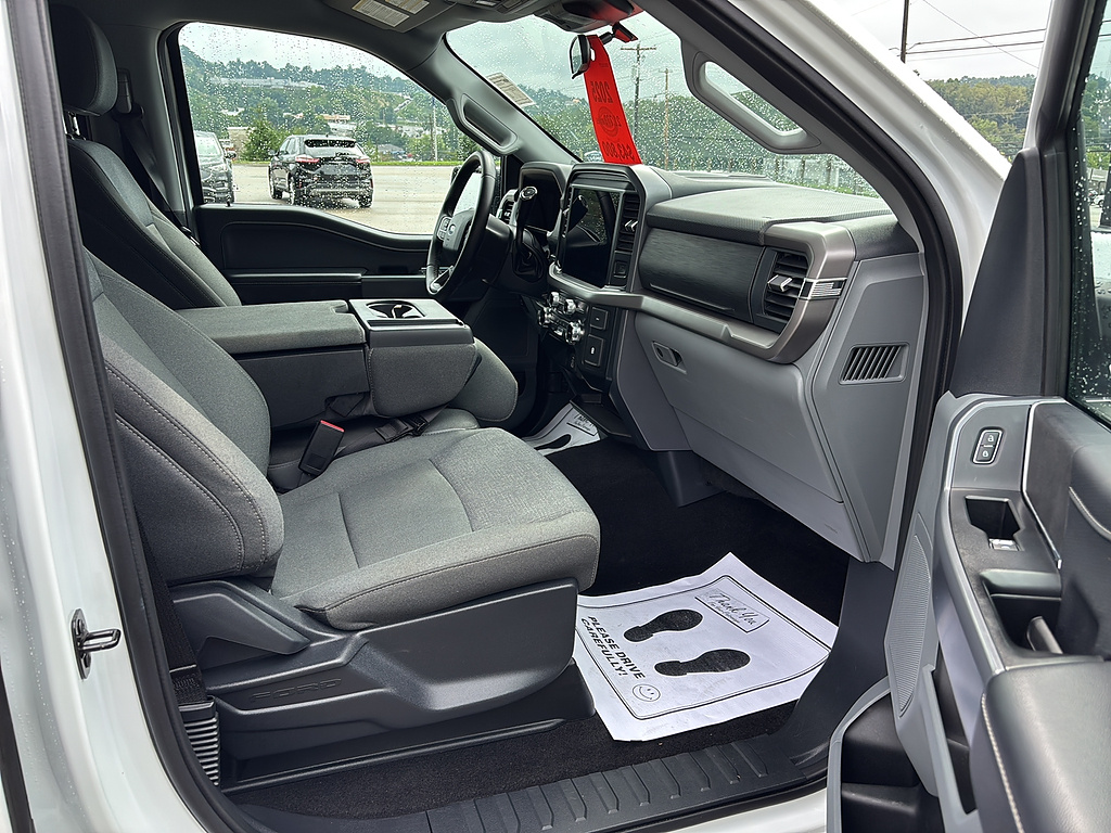 2025 Ford F-150 photo 20 of 27