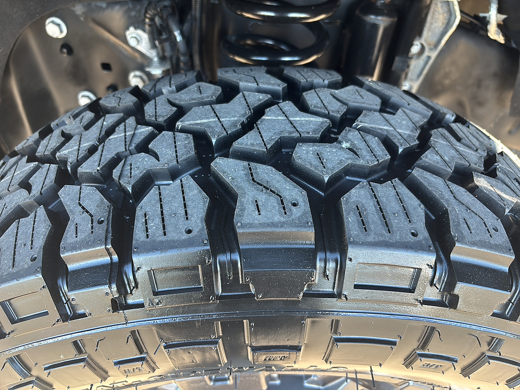 2024 Ford Super Duty F-250 SRW photo 10 of 27